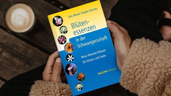 Blütenessenzen in der Schwangerschaft